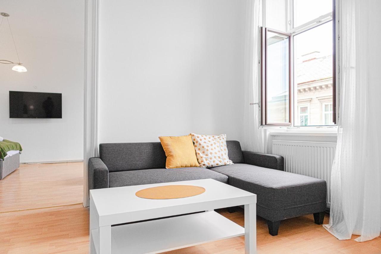 Pleasing 2Br Apt. Akh-Perfect For Groups Viena Exterior foto